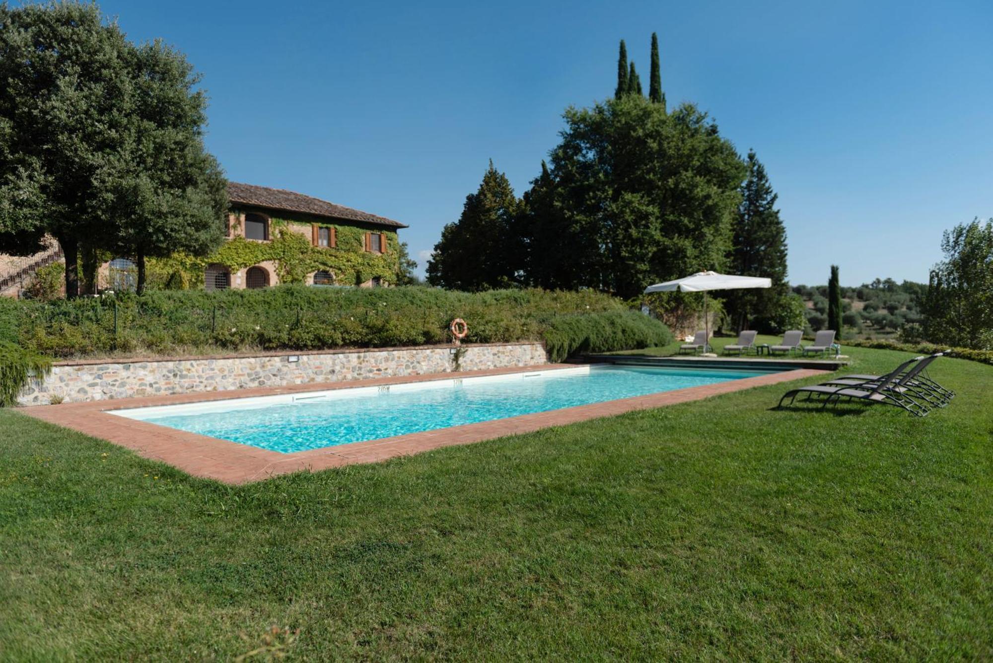 Villa Santa Virginia Сиена Экстерьер фото